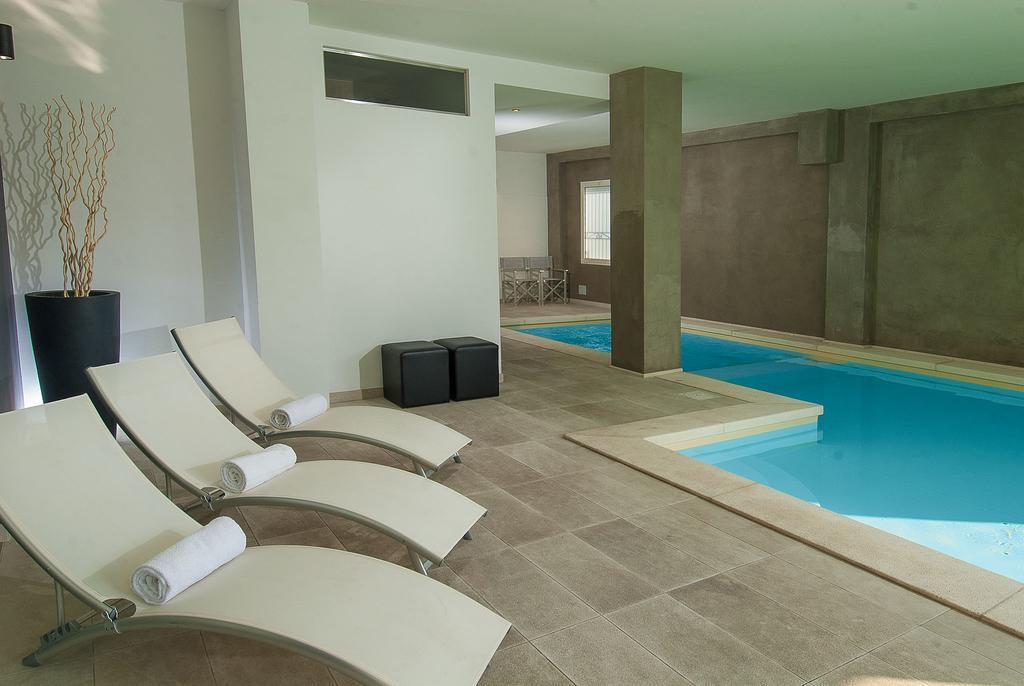 Hotel Niagara كاتوليكا المظهر الخارجي الصورة